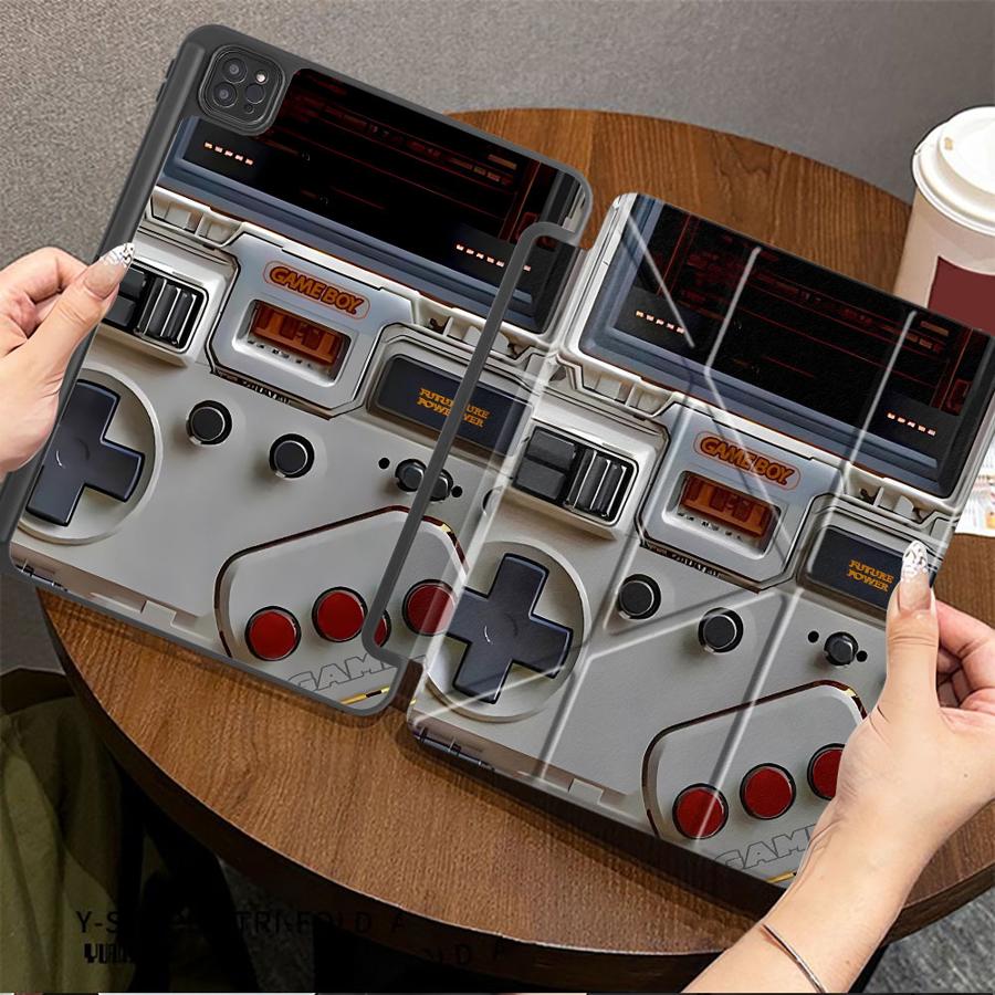 ユーモラスなレトロゲーム機デザインのホルダーカバー、iPad - Retro Gaming Ipad のレビューと価格
